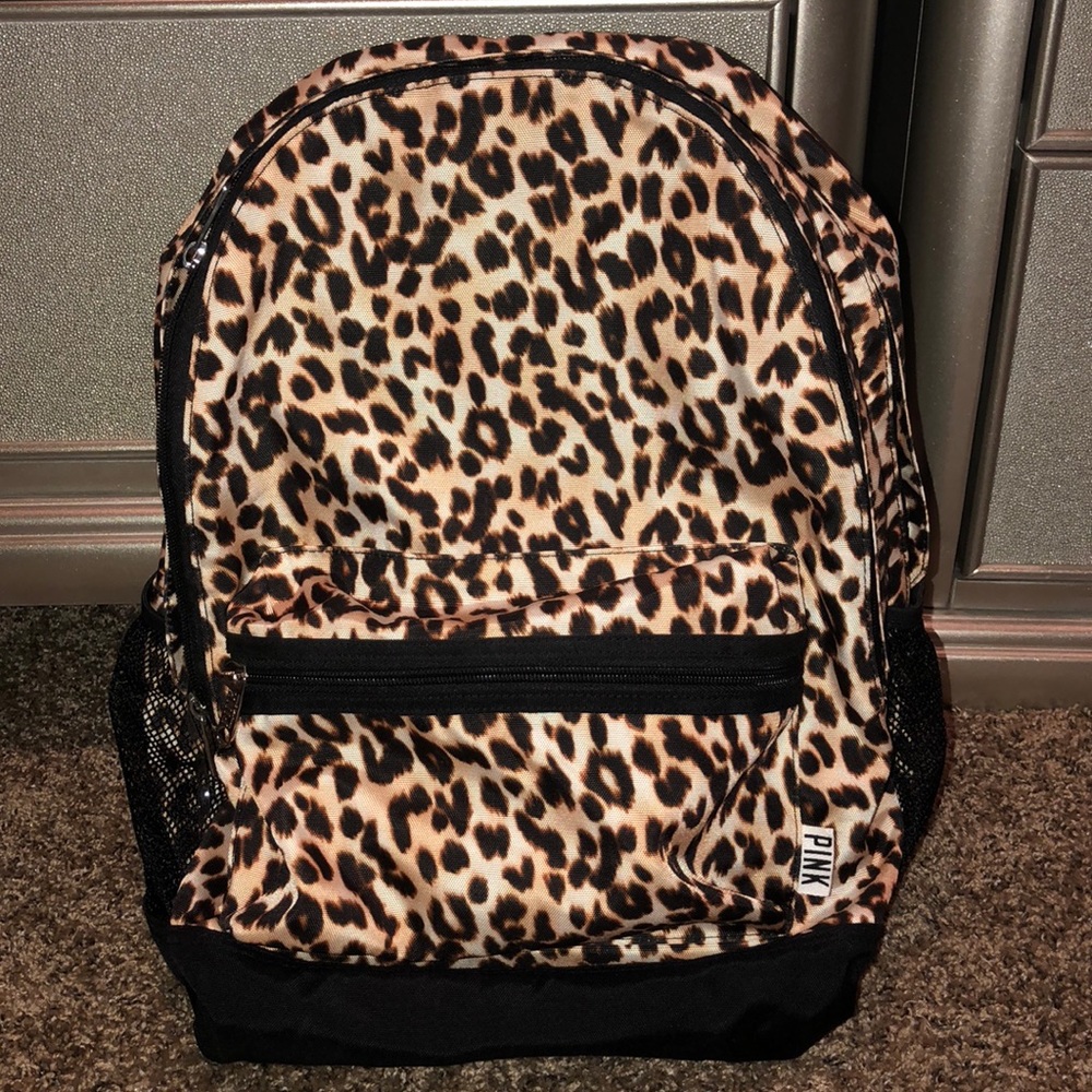 Brand new Victoria Secret Pink backpack.